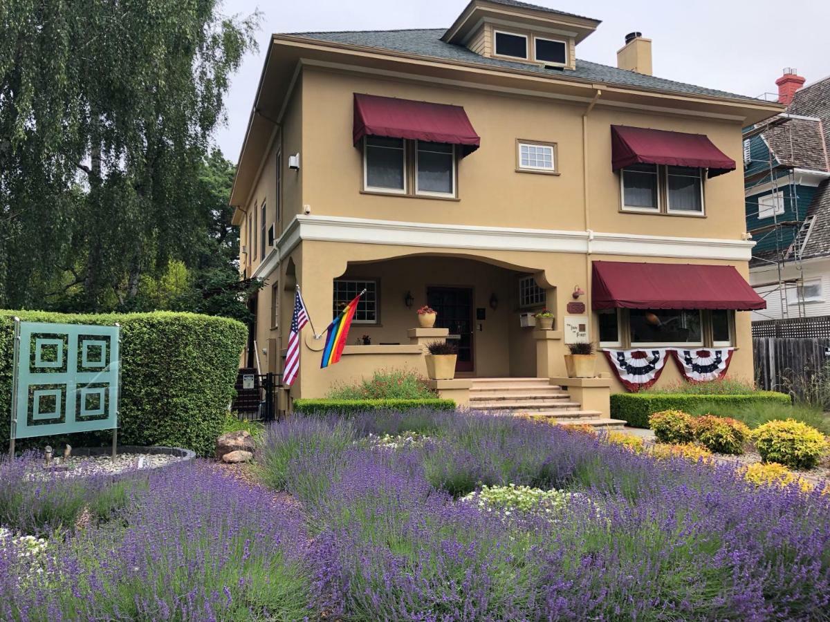 The Inn On First Napa Exterior photo